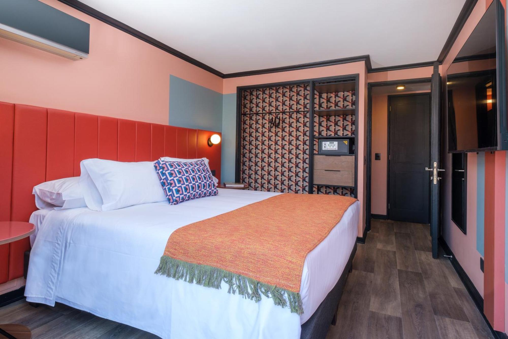 Apt Serviced Apartments Santiago Exterior photo